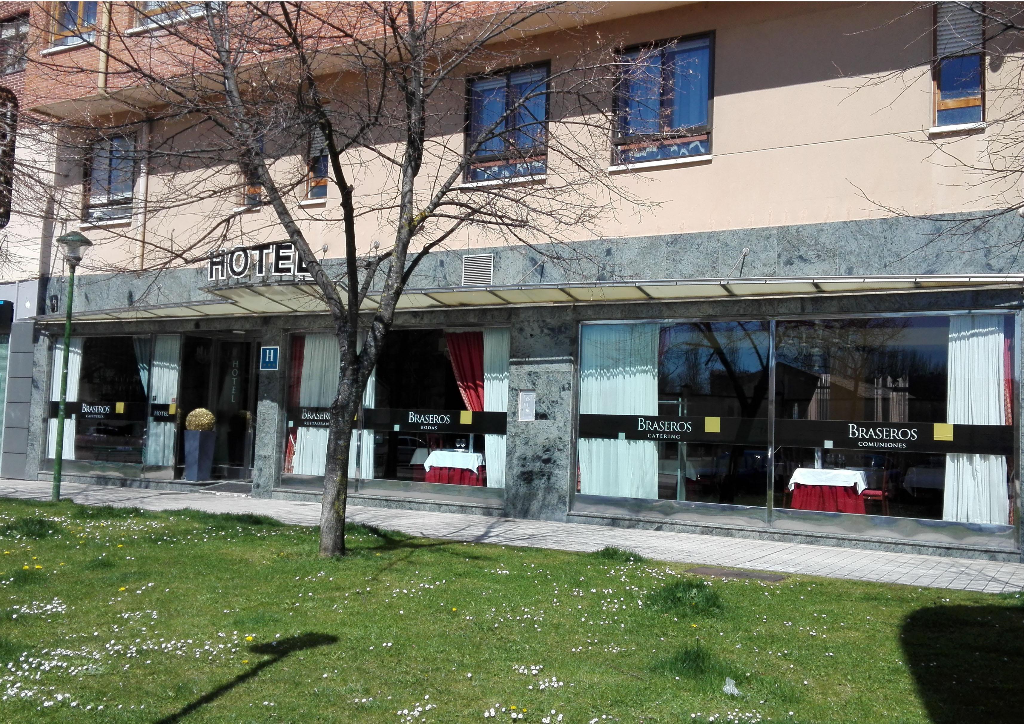 Hotel Los Braseros Burgo Exterior foto
